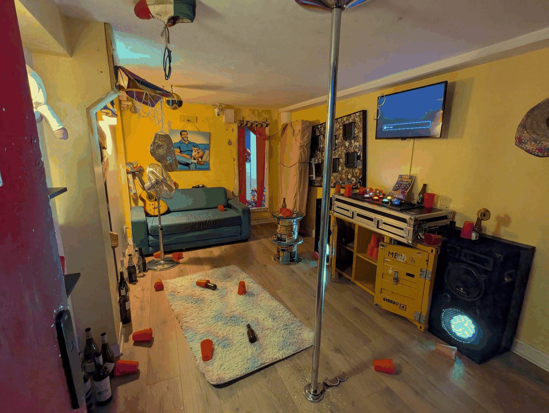 Appartement de fêtards